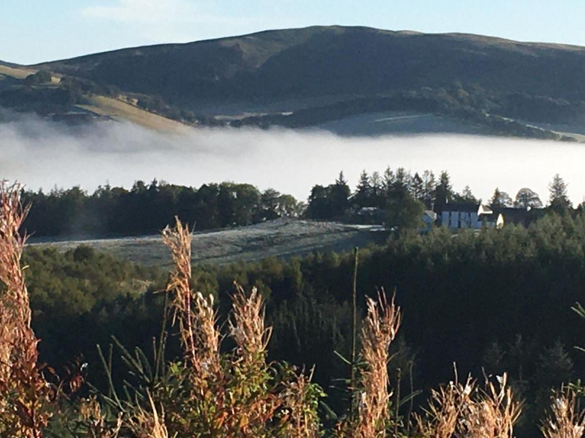 Ladyurd Farmhouse West Linton Экстерьер фото